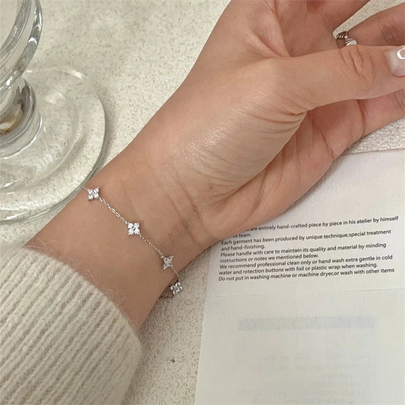 2024 New Crystal Flower Stainless Steel Bracelet Women Fashion Personality Korean Bracelet Jewelry Accessories Anniversary Gift